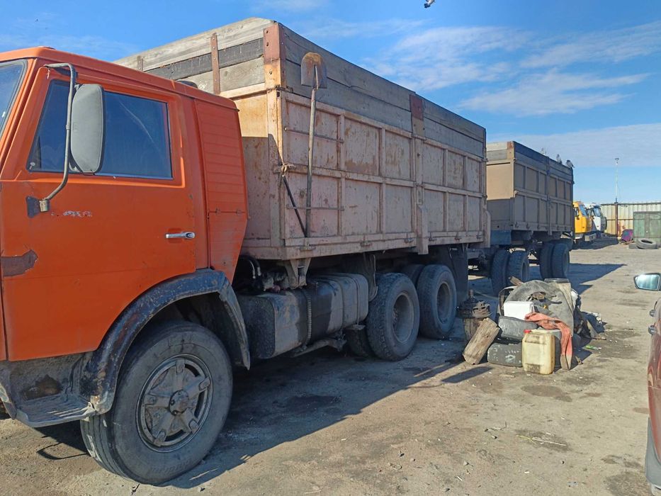 Камаз с прицепом самосвал