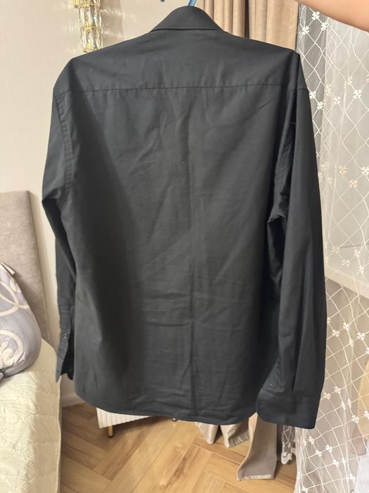 Рубашка черного цвета