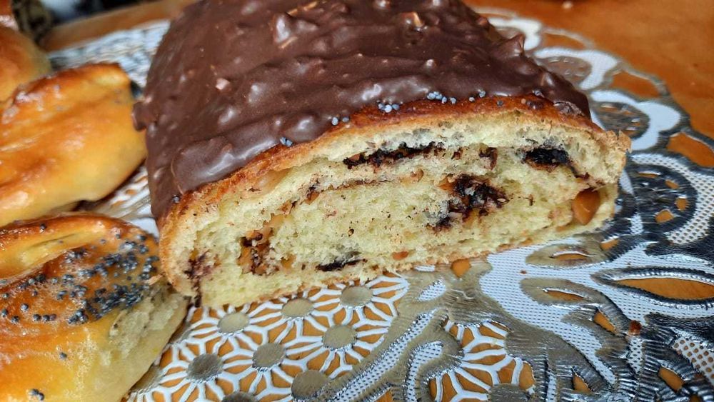 Домашняя выпечка - рулеты, булочки