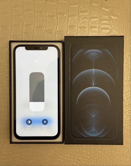 Продам iPhone 12 pro, 128 гб