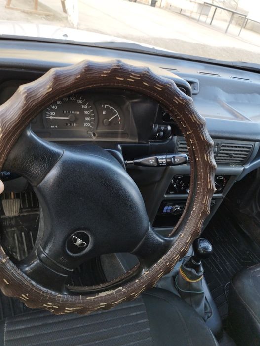 Nexia 1 2004 yil 200 ming narxi 65 mln