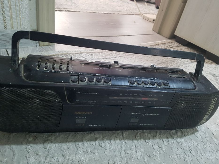 Магнитофон сотаман 'Daevoo'