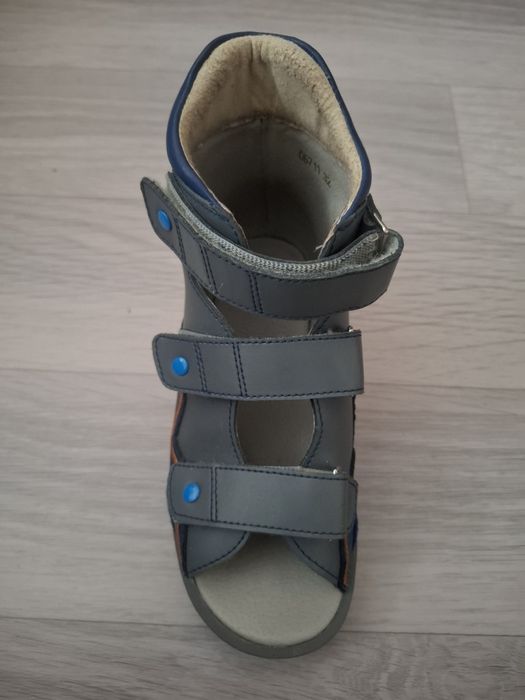 Продам  ортопедический  обувь