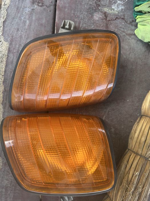 Поворотники 124 хелла