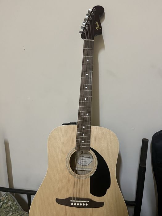 Гитара Fender California