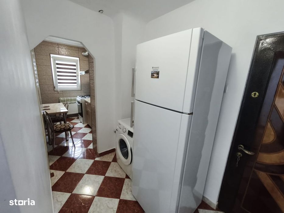 ROANDY - Apartament 2 camere renovat,mobilat si utilat-Malu Rosu