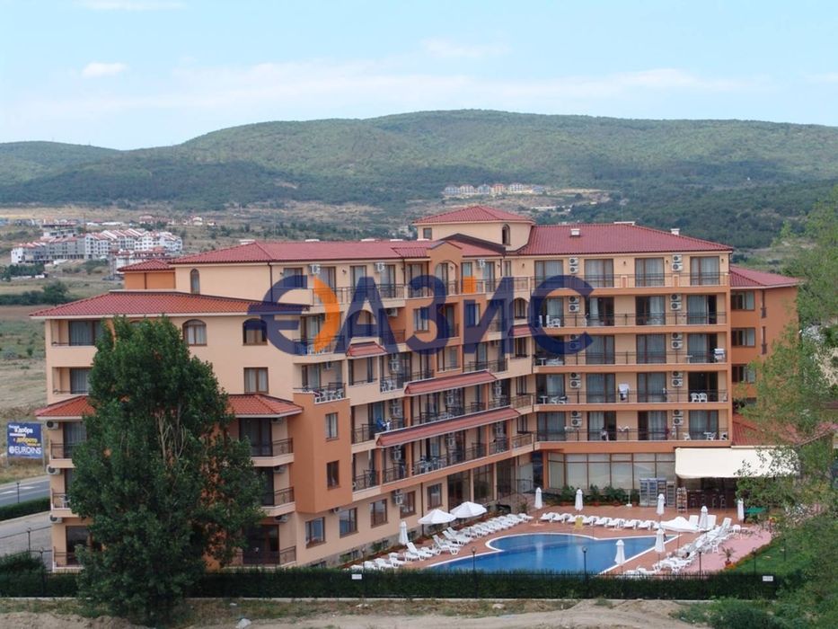 Продава се Двустаен апартамент в к.к. Слънчев бряг - 60 кв.м за 1115 €/кв.м - Снимка #14