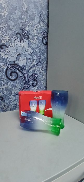 Coca-Coladan stakanlar toʻplami, karobkasida 2 dona xolati yangi