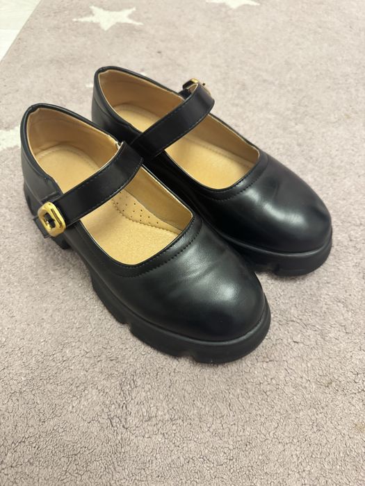 Pantofi negri fete 37