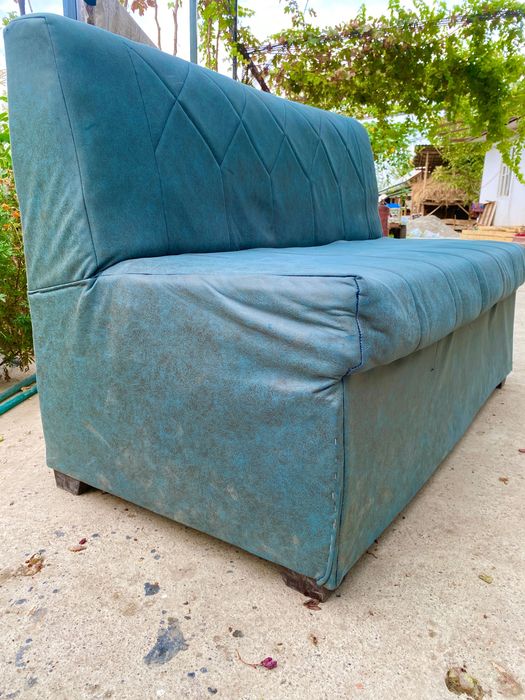 yumshoq mebel divan