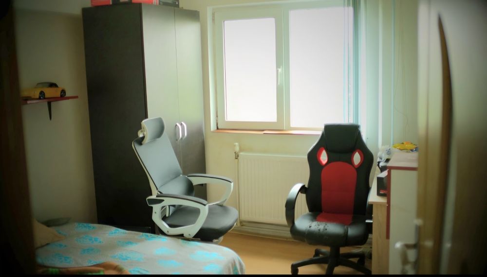 Apartament 4 camere, 2 balcoane, scoala 8, Giurgiu
