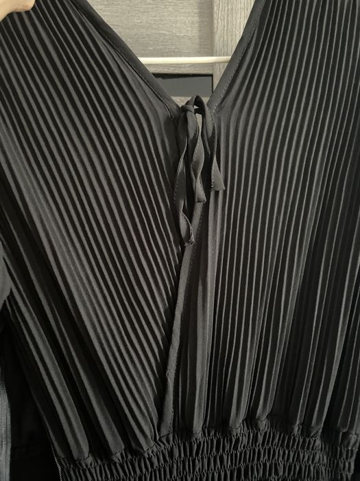 продам платье вечернее черное