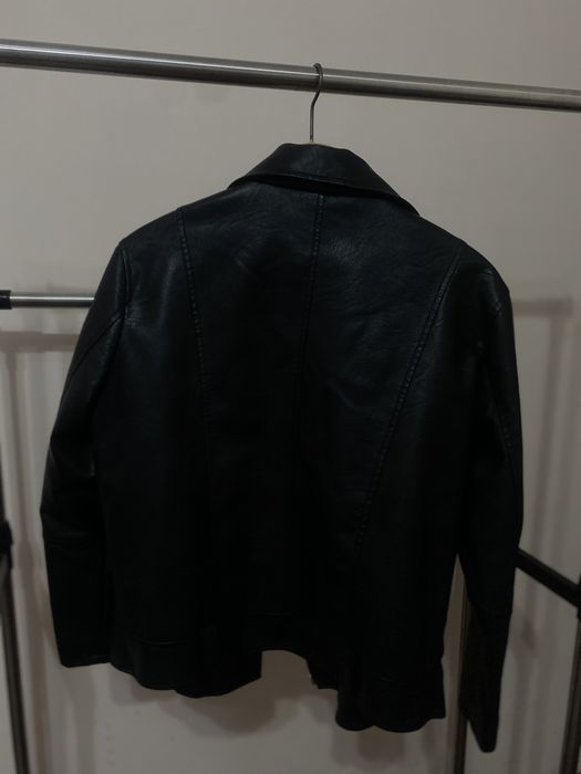 Продам кожаную куртку