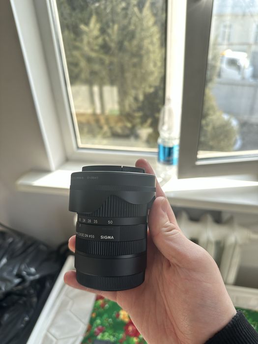 Объектив SIGMA 18-50 F/2.8 SONY E-mount