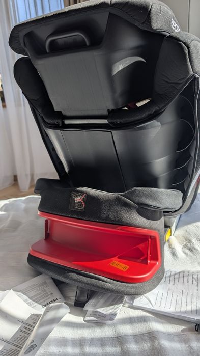 Scaun copil auto Recaro Monza Nova IS, isofix