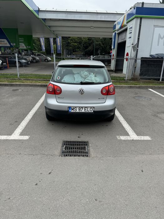 Volkswagen Golf 5 | 1.6 FSI | Proiect Recondiționare / Piese