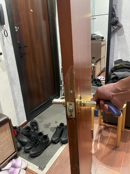 Продам дверное полотно