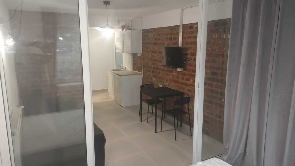 Titulescu Al.I.Cuza Dr.Felix 34mp etaj1 totul nou IacobNegruzzi49 Proprietar
