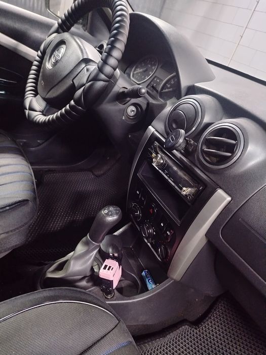 Ниссан альмера 2015