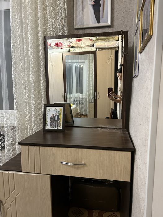 Спальный гарнитур