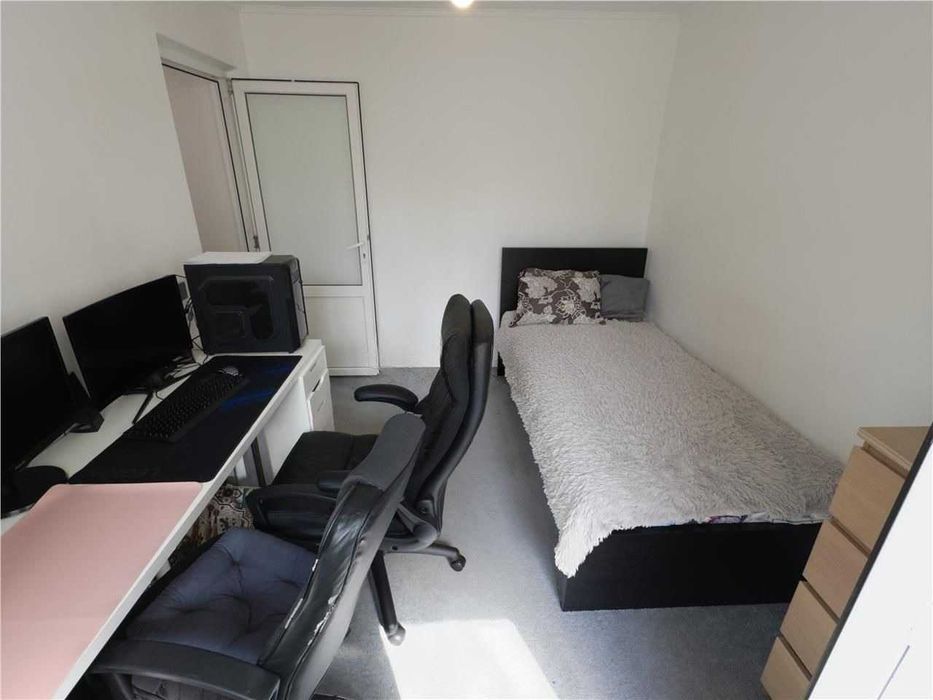 Vand apartament in municipiul Campina