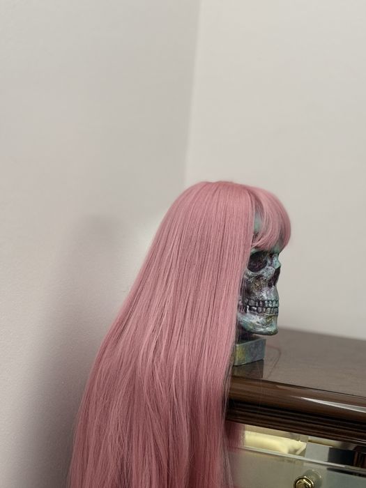 Парик розовый, длинный, новый!