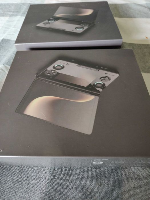 Ayn thor - base 8+128gb black