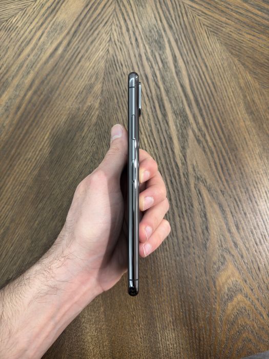 iPhone XS Max 64gb baterie 79%