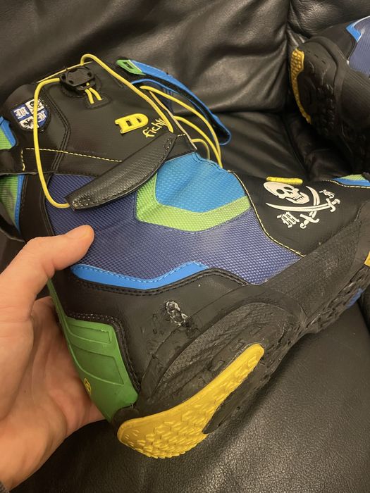 Boots snowboard - EU 43 / Mondo 28