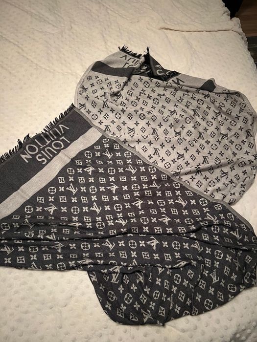 Esarfa Louis Vuitton