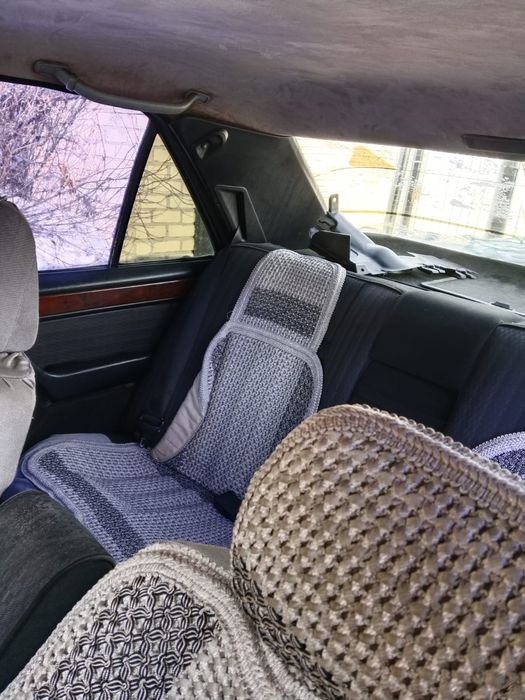 Продам машину мерседес