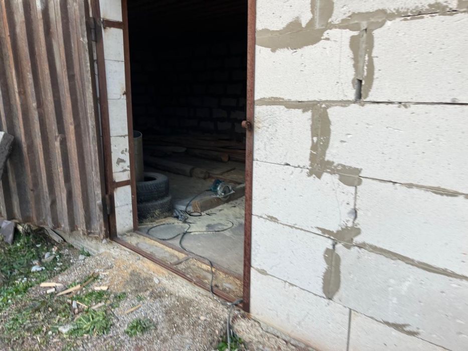 Продам сарай на разбор стройматериалов