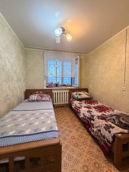Продам 2х ком в центре
