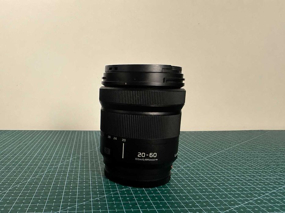 Lumix S5 cu obiectiv 20-60mm și filtru VND Nisi