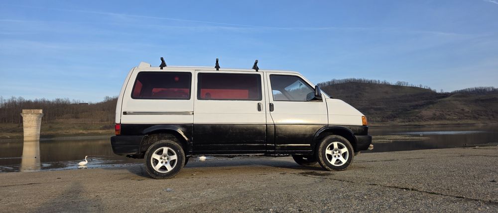 Volkswagen Transporter T4 – 1.9 Diesel, 8+1 locuri