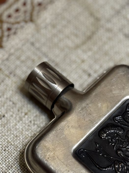 Продам фляжку цена 10 тыс