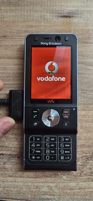 Telefon Colectie: Sony Ericsson W910i RAR