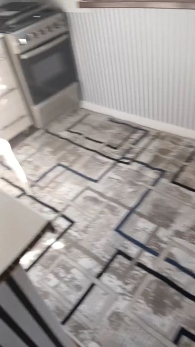 Chilonzor 16 kvartal 27 dom 1 qavat 2 xona faqat oilaga ijaraga beri