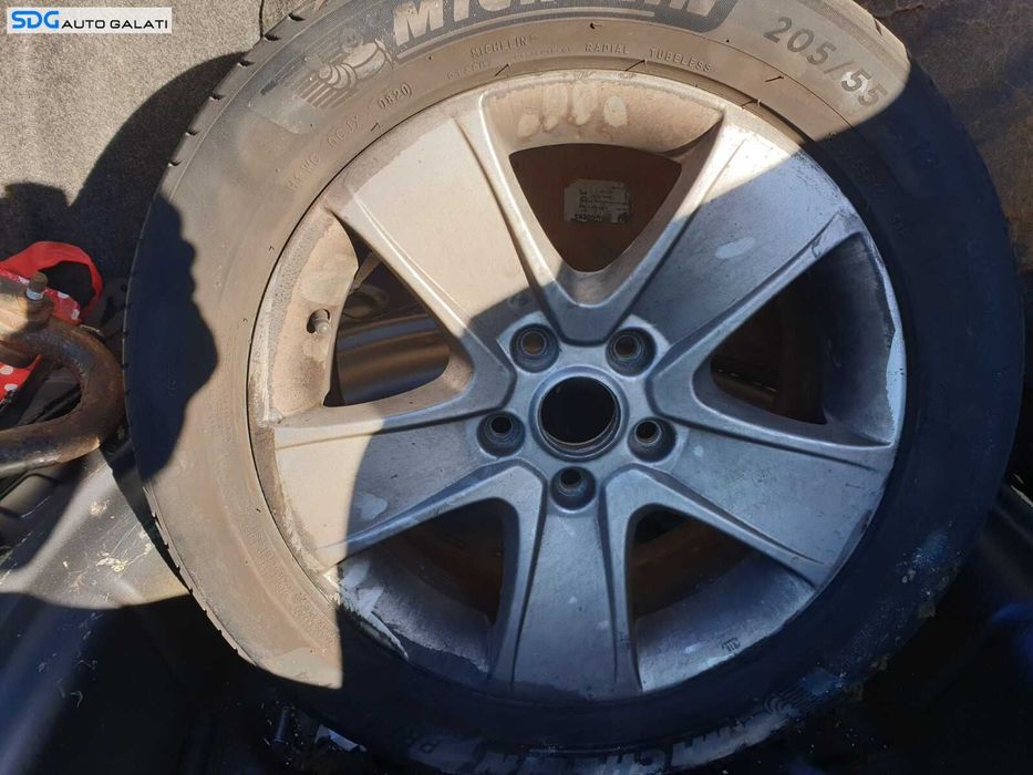 Set 4 Jante Roti Aliaj 205 55 16 R16 5x112 Volkswagen Golf 7 2013 - 2017 [C4056]