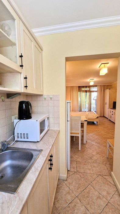 Продава се Едностаен апартамент в Созопол - 57 кв.м за 1141 €/кв.м - Снимка #11