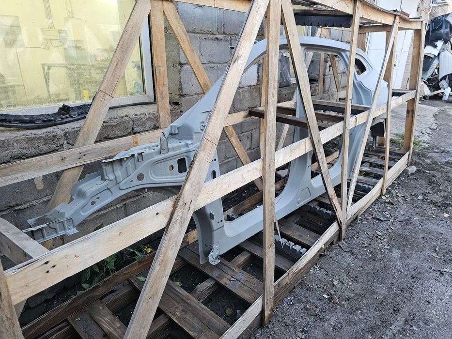 Боковина кузова Exeed TXL