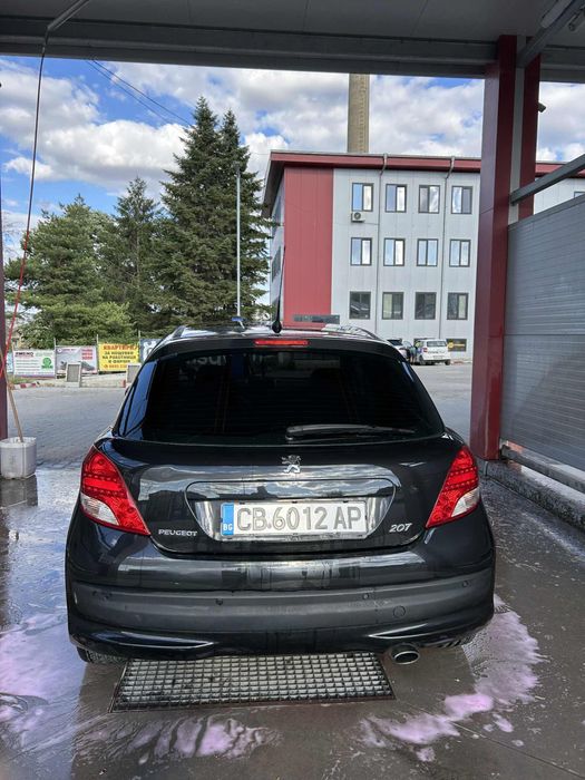 Peugeot 207 1..6 turbo  150 конски сили