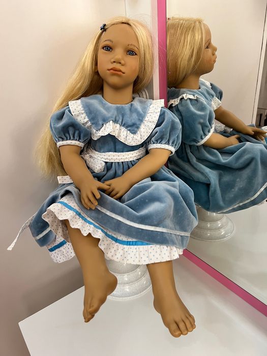 Продам коллекционные  куклы