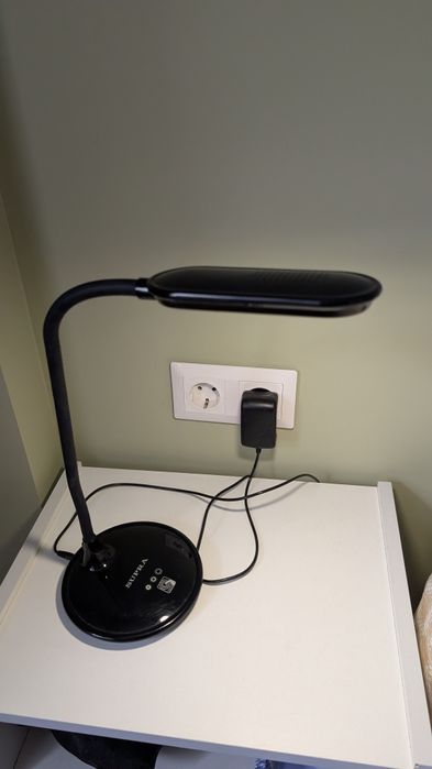 Настольная лампа Supra