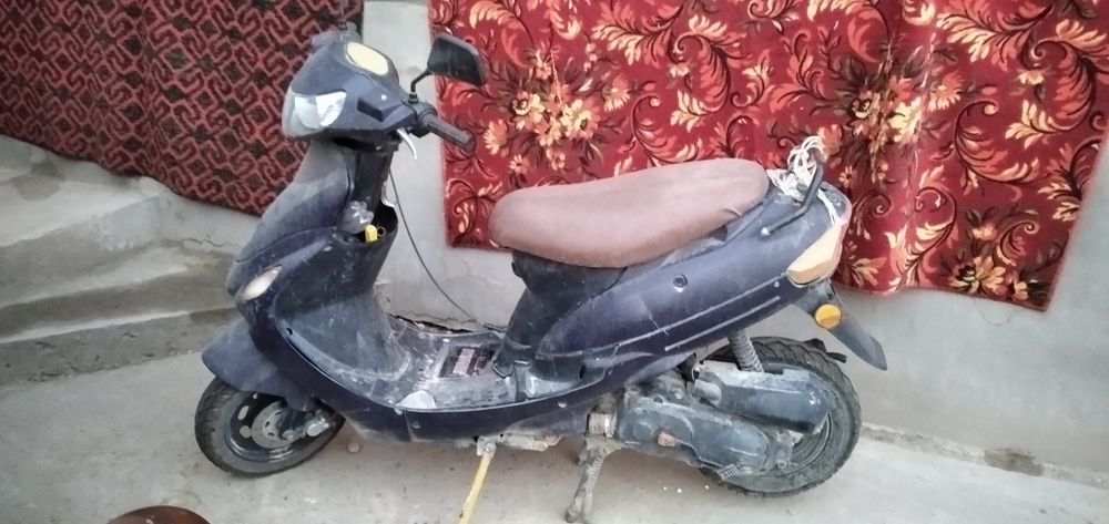 Skuter jeyron sotilad