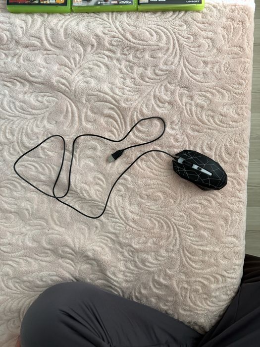 Se vinde mouse de gaming