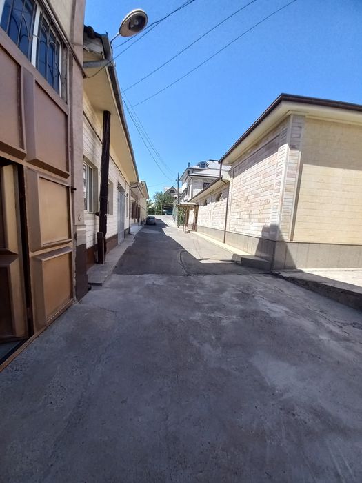 Олтинтепа Кизил-сув Махалла 7.63-соток Фасад:22-метров 10-ком 3-СанУзл