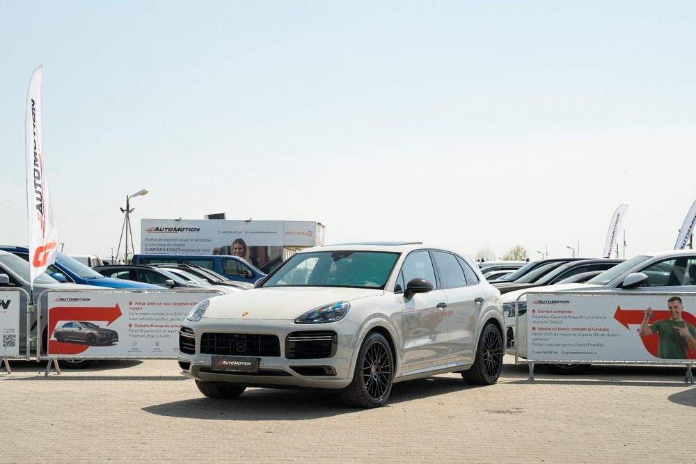 Porsche Cayenne Porsche Cayenne Turbo