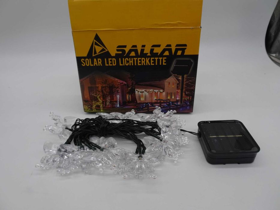 Instalație Led solară pentru Crăciun