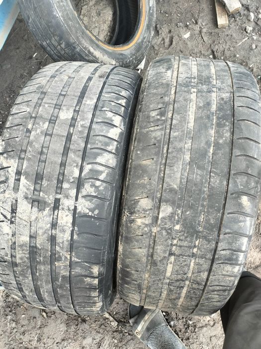 235,45,18 в хорошем состоянии